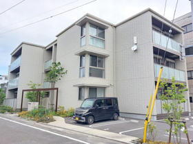 愛媛県松山市石手４ 3階建 築3年6ヶ月