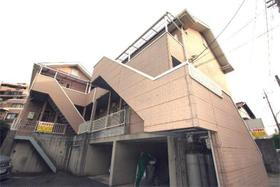 神奈川県横浜市瀬谷区阿久和南２ 2階建 築31年10ヶ月