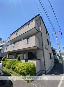 香川県高松市栗林町３ 賃貸アパート