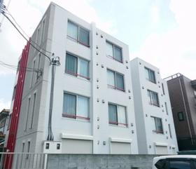 埼玉県さいたま市中央区上落合８ 4階建 築16年8ヶ月
