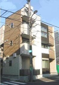 東京都杉並区下井草１ 3階建 築9年9ヶ月