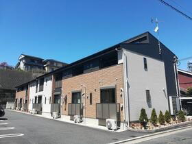 京都府福知山市字岡ノ 築10年12ヶ月 2階建