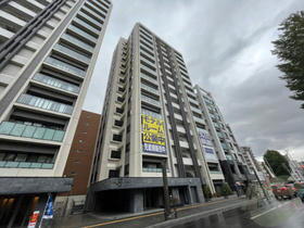 北海道札幌市中央区北一条西１６ 15階建 築1年9ヶ月