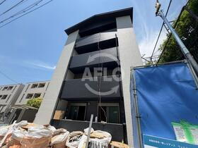 大阪府大阪市住吉区万代２ 4階建