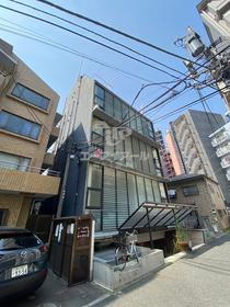 東京都港区南麻布１ 地上5階地下1階建 築21年1ヶ月