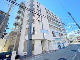 有馬パレス西中島 7階建