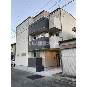 愛知県名古屋市緑区鳴海町字上汐田 賃貸アパート