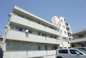 兵庫県神戸市東灘区御影本町６ 3階建 築13年9ヶ月