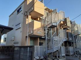 神奈川県横浜市金沢区六浦１ 3階建 築8年9ヶ月
