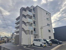 愛媛県松山市中村５ 5階建 築1年10ヶ月