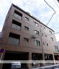 愛知県名古屋市中区千代田４ 5階建 築20年9ヶ月