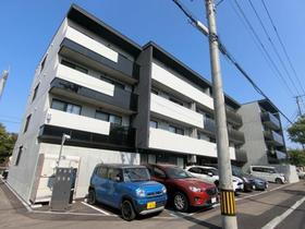 北海道札幌市厚別区青葉町４ 4階建 築3年5ヶ月