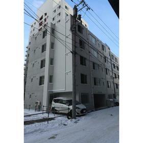 北海道札幌市中央区南十四条西１ 5階建 築3年8ヶ月