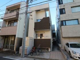 愛知県名古屋市西区菊井１ 2階建 築8年8ヶ月