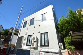 東京都新宿区中落合１ 3階建 築6年2ヶ月