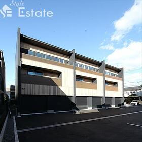 愛知県名古屋市北区西味鋺１ テラスハウス