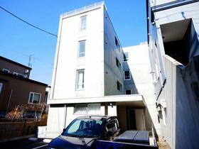 北海道札幌市西区琴似三条５ 4階建 築6年5ヶ月