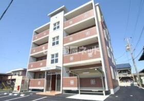 ラ　レーヴ 4階建