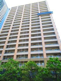 東京都港区港南３ 22階建