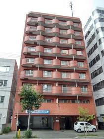 北海道札幌市中央区南三条東４ 9階建 築35年6ヶ月