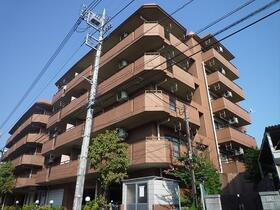 東京都調布市菊野台２ 6階建 築33年6ヶ月