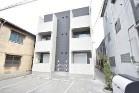 大阪府堺市堺区香ヶ丘町４ 3階建 築7年2ヶ月