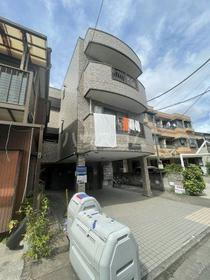 マンションＫＡＭＡＴＡ　ＮＯ．６ 3階建