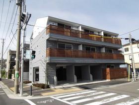神奈川県横浜市中区本牧原 3階建 築11年4ヶ月
