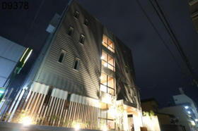 愛媛県松山市中一万町 5階建 築4年8ヶ月