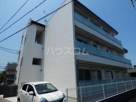 千葉県千葉市花見川区幕張町３ 3階建