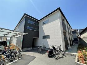 大阪府和泉市伯太町１ 2階建 築5年10ヶ月
