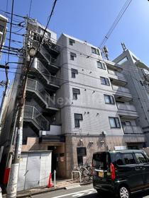 東京都国立市富士見台２ 地上6階地下1階建