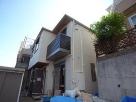 兵庫県神戸市垂水区高丸２ 2階建 築5年11ヶ月