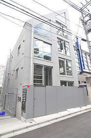 東京都新宿区新宿６ 地上5階地下1階建 築4年1ヶ月