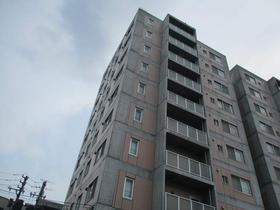 北海道札幌市東区北十三条東１０ 10階建 築17年4ヶ月
