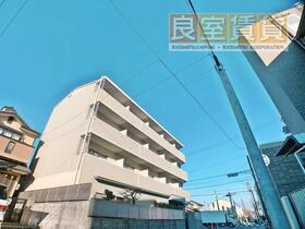 グランシャリオ長谷 4階建