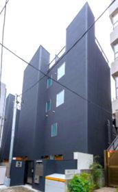東京都豊島区西巣鴨４ 4階建 築8年5ヶ月