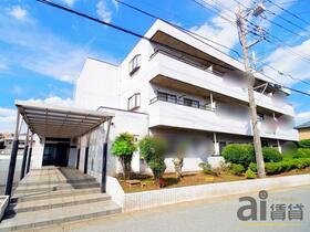 埼玉県所沢市大字久米 3階建 築31年7ヶ月