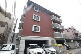 イースタンヒルズ一社