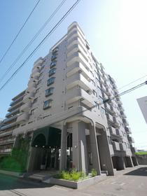 北海道札幌市中央区南十三条西１ 11階建 築34年6ヶ月