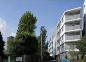 東京都新宿区余丁町 5階建 築18年2ヶ月