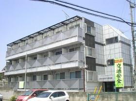 埼玉県さいたま市大宮区三橋１ 3階建 築32年11ヶ月