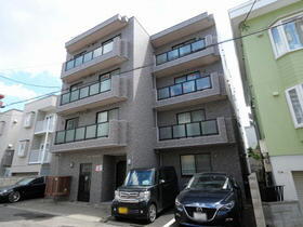 北海道札幌市中央区南五条西１５ 4階建 築20年11ヶ月