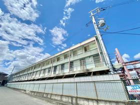 クリスタル通り壱番館・弐番館 地上2階地下1階建