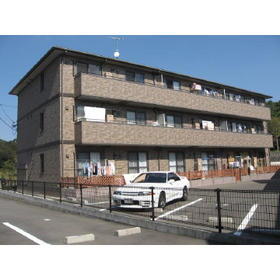 佐賀県鳥栖市弥生が丘１ 3階建 築20年2ヶ月