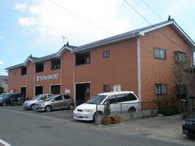ライラックハイツＣ 2階建