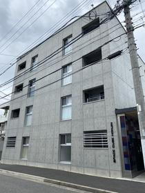愛知県名古屋市中村区塩池町３ 4階建 築4年11ヶ月