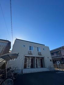 兵庫県姫路市飾磨区今在家２ 2階建 築8年1ヶ月
