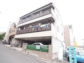 兵庫県神戸市兵庫区上沢通８ 3階建 築23年4ヶ月