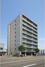 北海道札幌市白石区北郷三条１３ 9階建 築17年3ヶ月